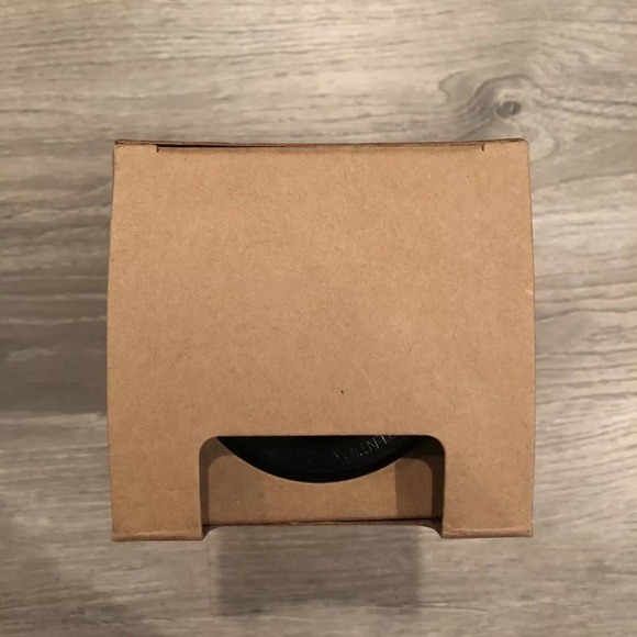 🕷🎃 Starbucks Halloween Hot cups & Spiderweb Set - Picture 6 of 7